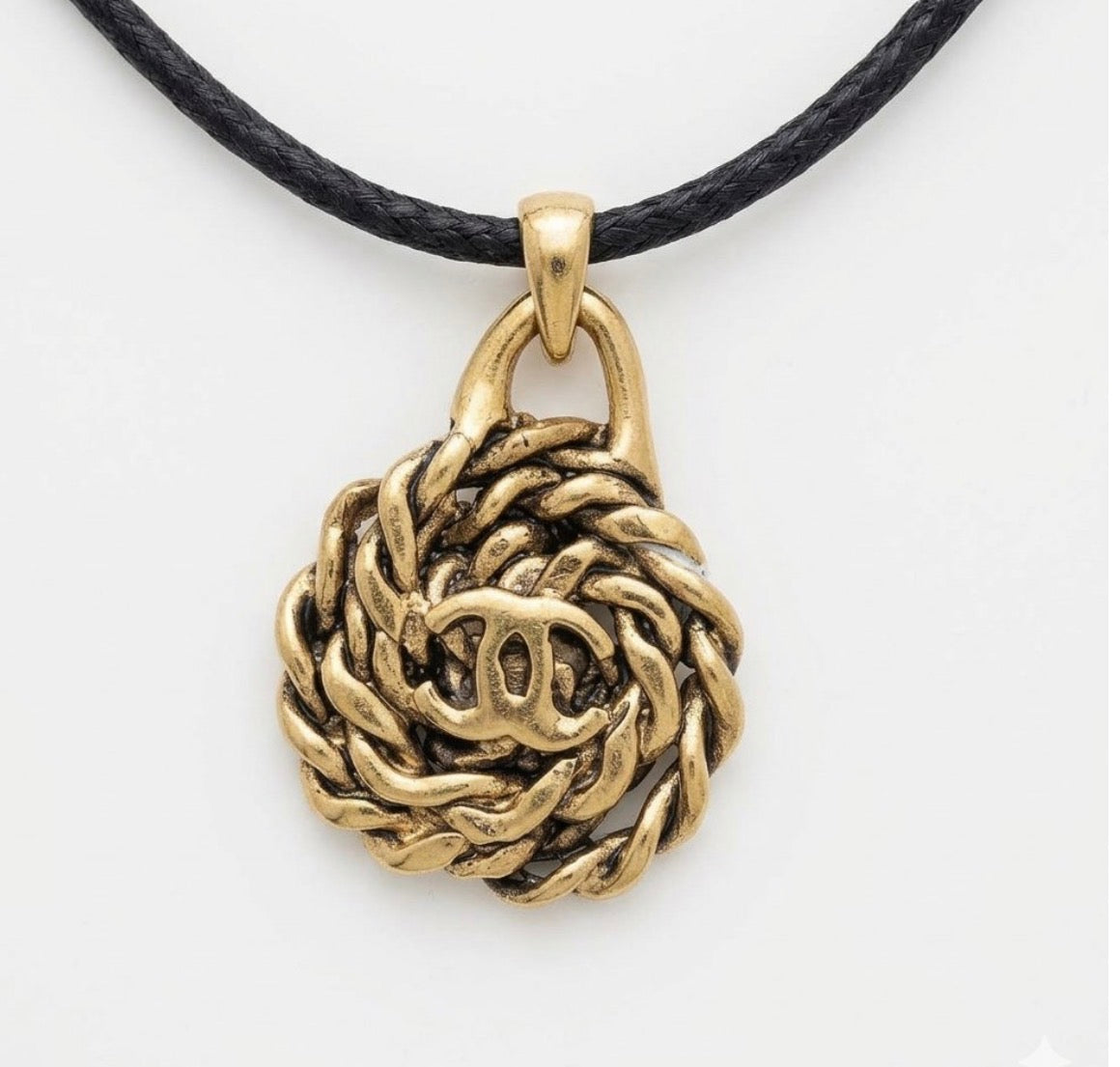 Mini Rope Medallion — On Cord