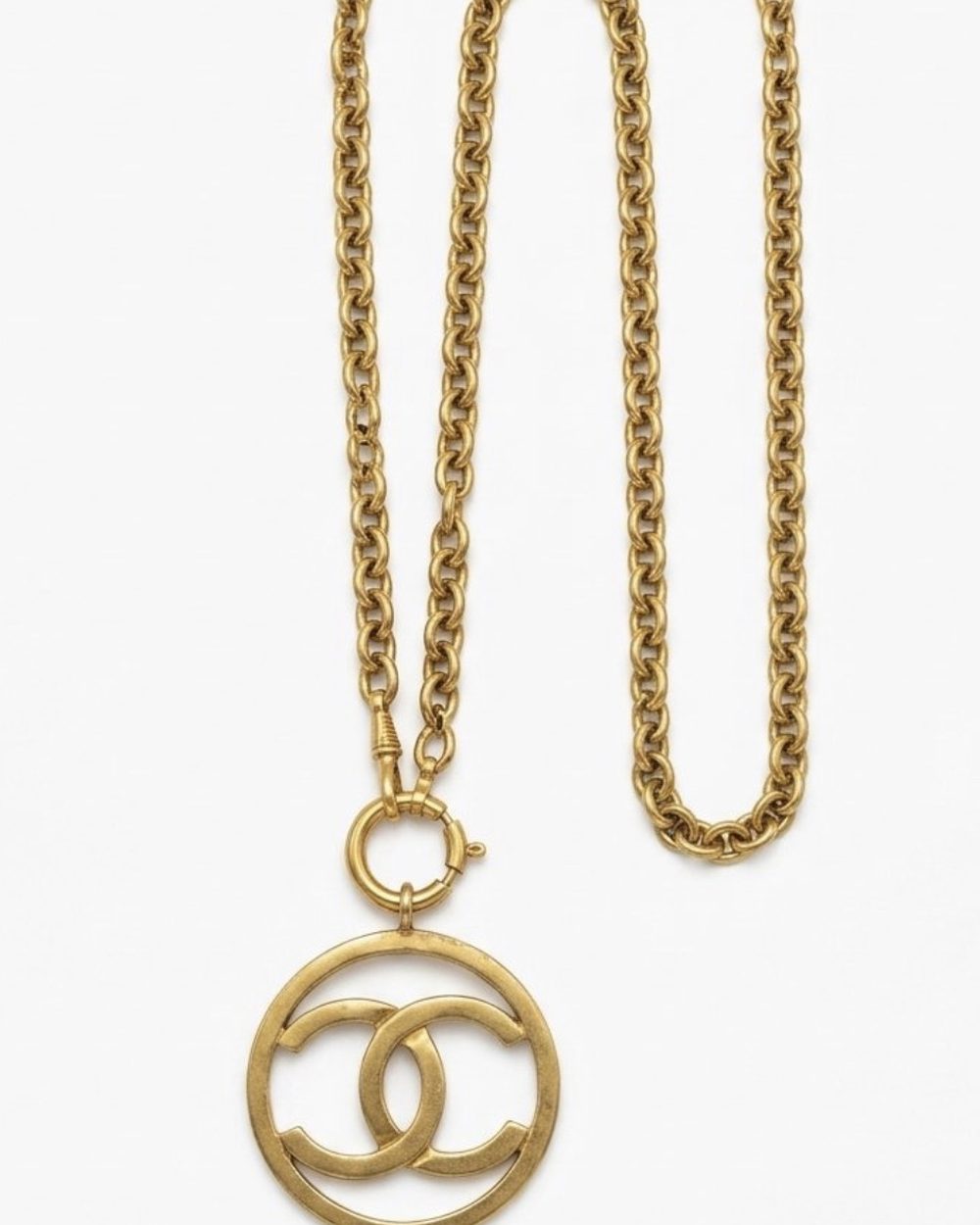 Open Circle on chain, product photo — Maison Dorée vintage charm necklace